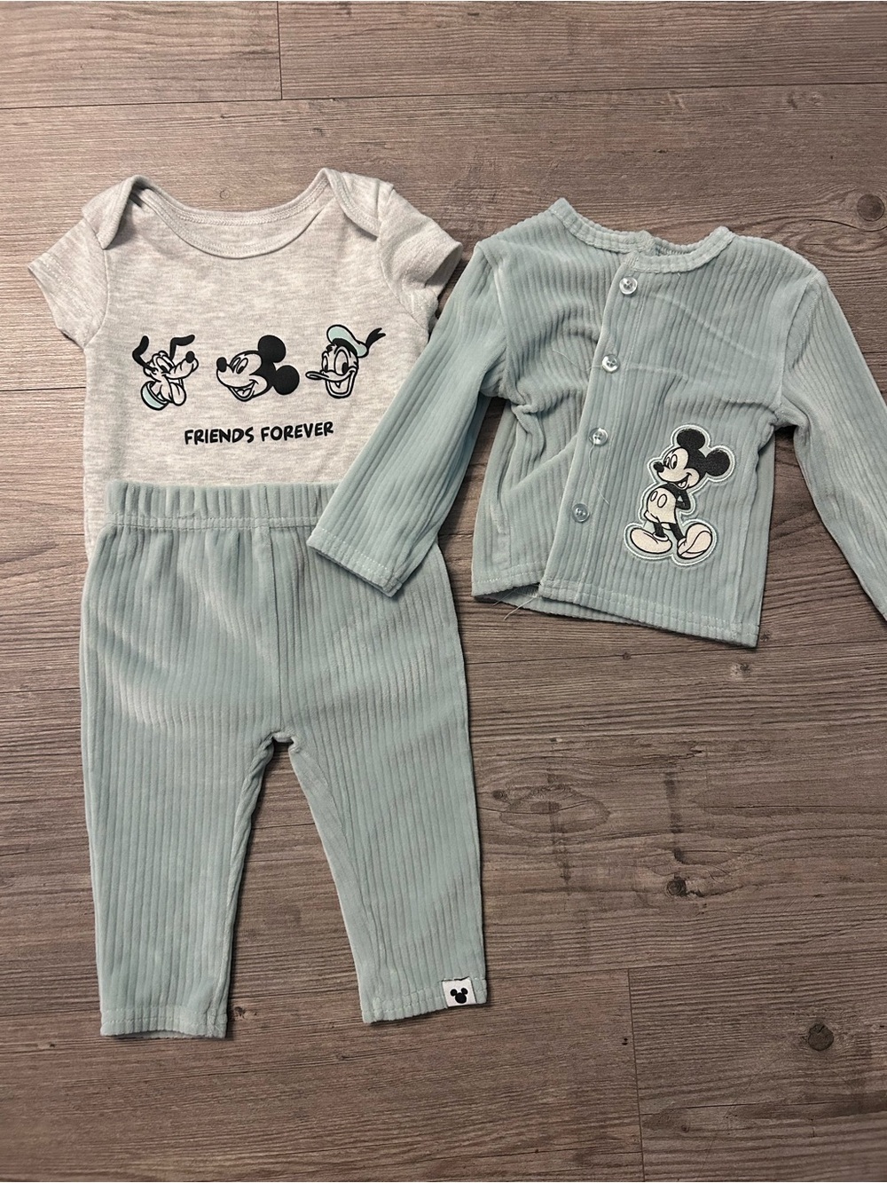 3 piece Disney Baby set